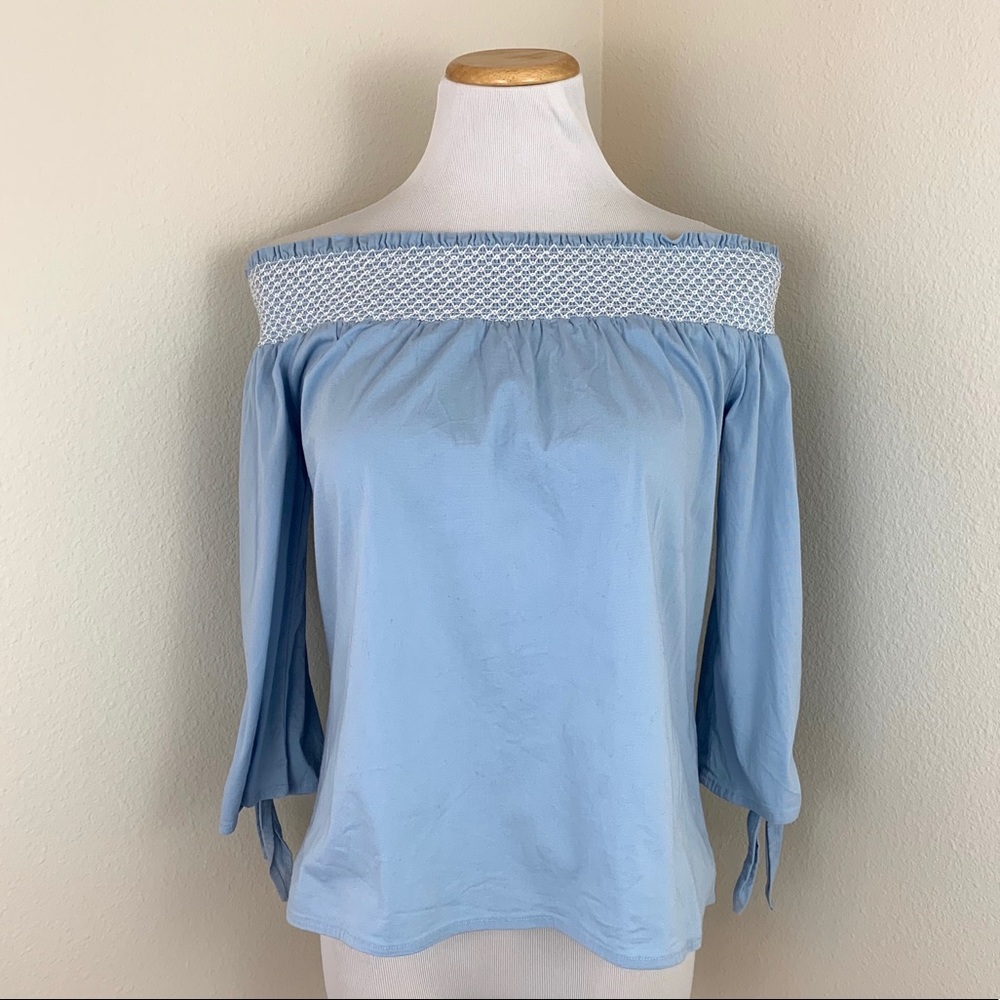 ✨5 FOR $25✨   Francesca’s Blue Rain Blue Off the Shoulder Blouse